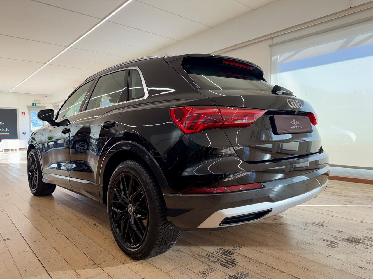 Audi Q3 35 TFSI S-LINE EDITION TOTAL BLACK GANCIOTRAINO