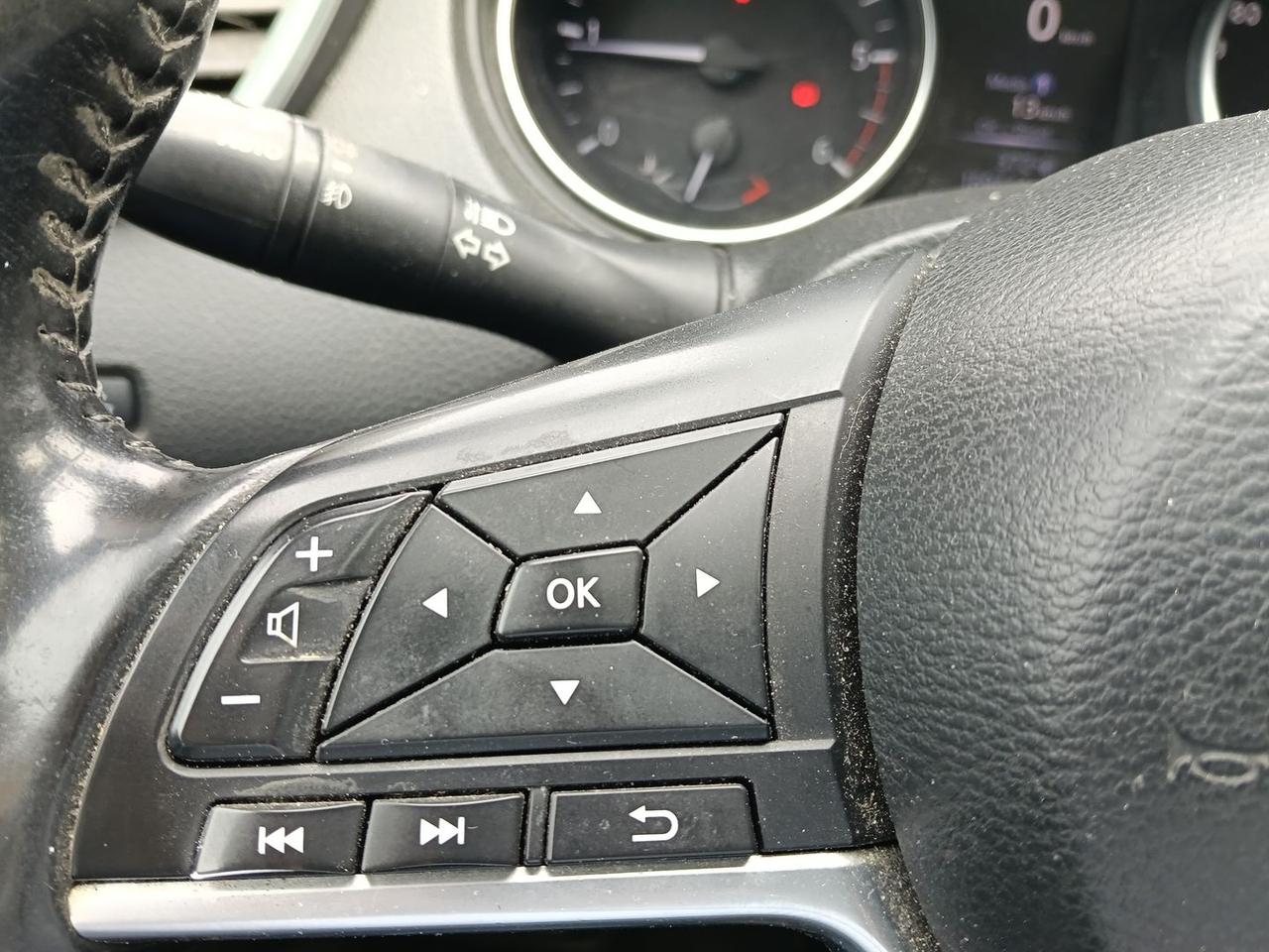 Nissan Qashqai Tekna AUTOCARRO N1 1.5 dCi #10378
