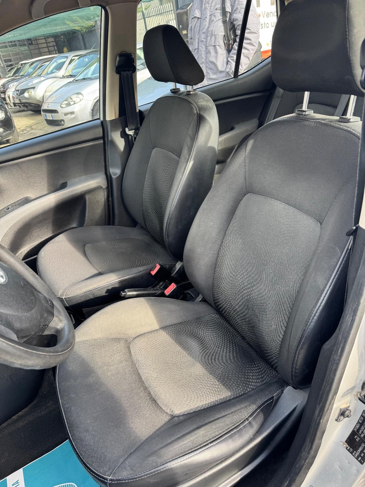 Hyundai i10 69 cv benz 1.1 Like