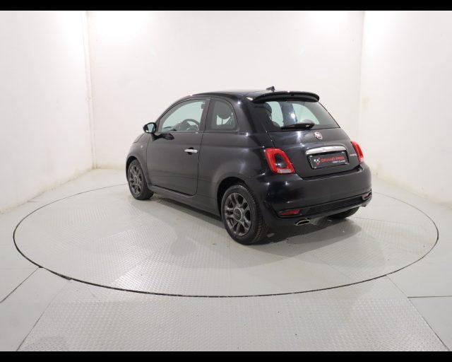 FIAT 500 1.0 Hybrid Connect