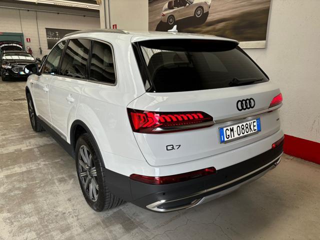 AUDI Q7 45 TDI quattro tiptronic