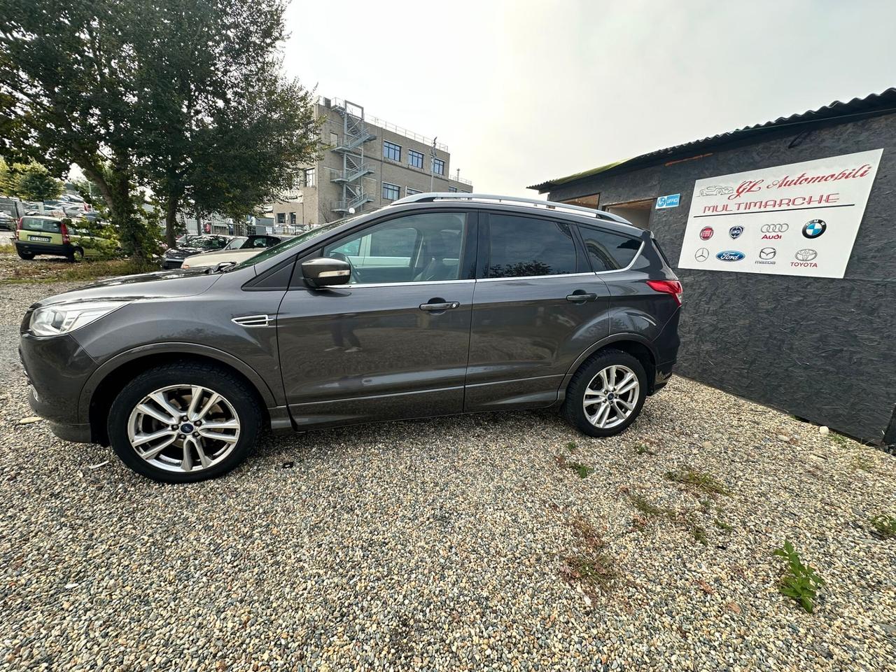 Ford Kuga 2.0 TDCI 180 CV S&S 4WD Powershift Titanium X