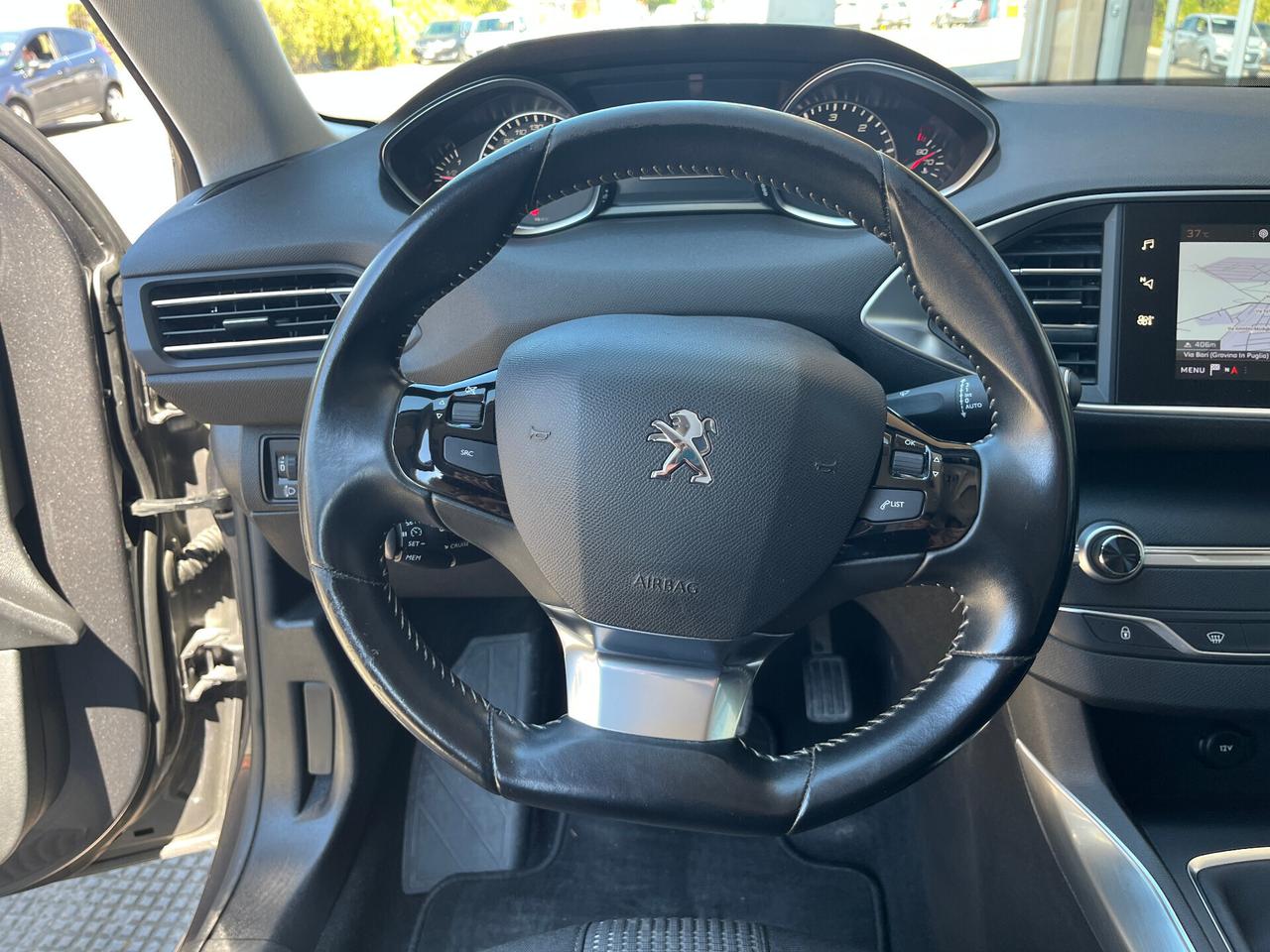 Peugeot 308 BlueHDi 130 S&S SW Allure