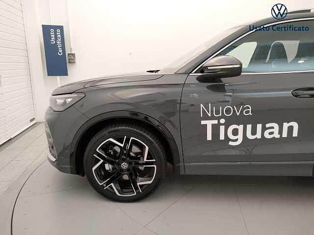 Volkswagen Tiguan 3ª serie 2.0 TDI 150 CV SCR DSG R-Line