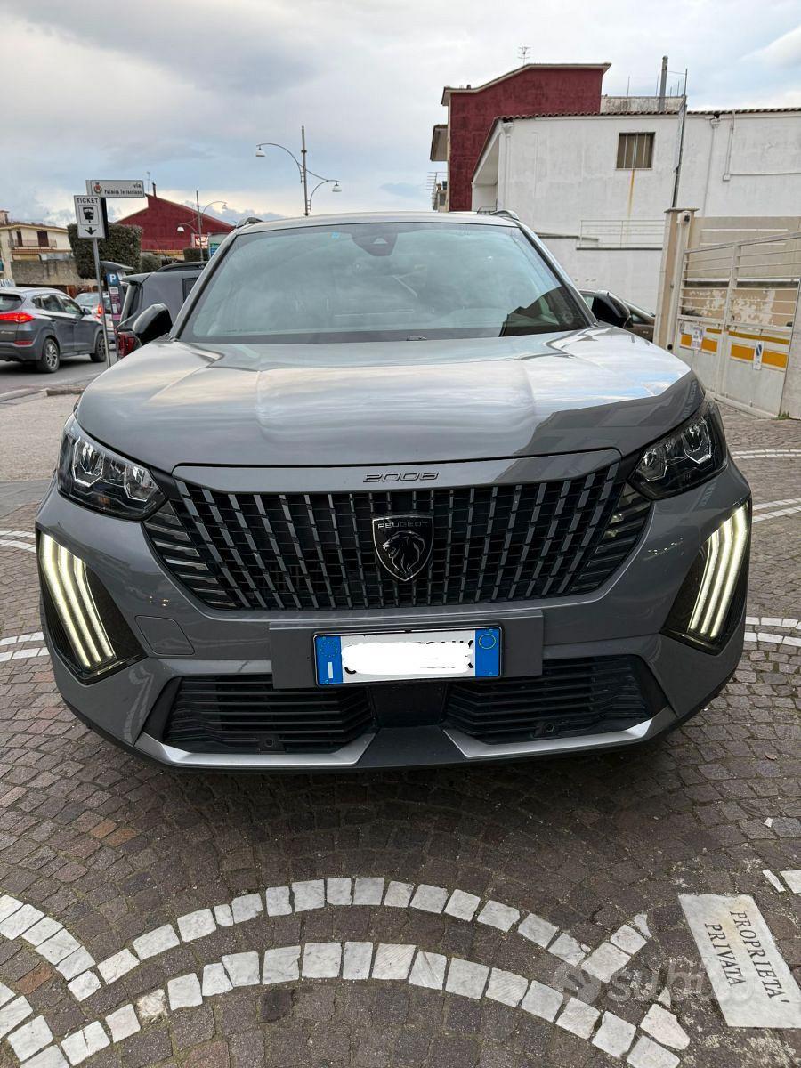 2024 PEUGEOT 2008 1.2cc 100cv S&S "ALLURE"