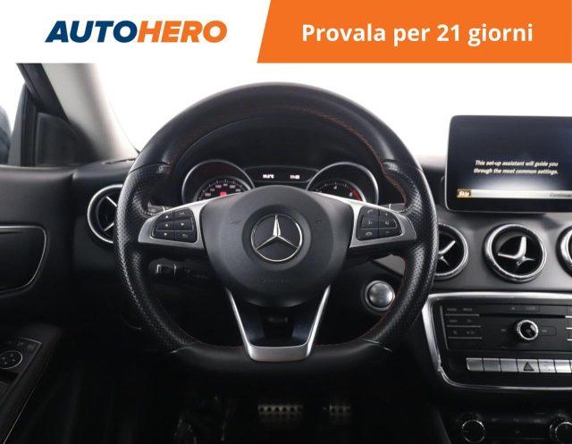 MERCEDES-BENZ CLA 200 d Automatic Premium