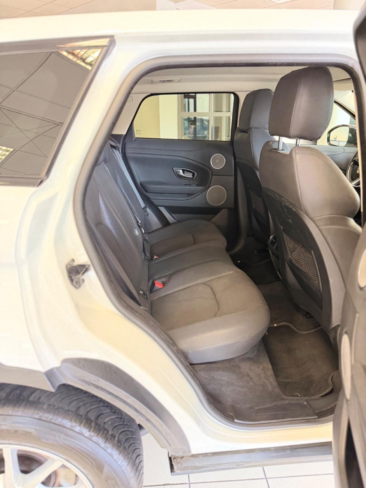 Land Rover Range Evoque 2.0 TD4 150 CV 5p. Pure