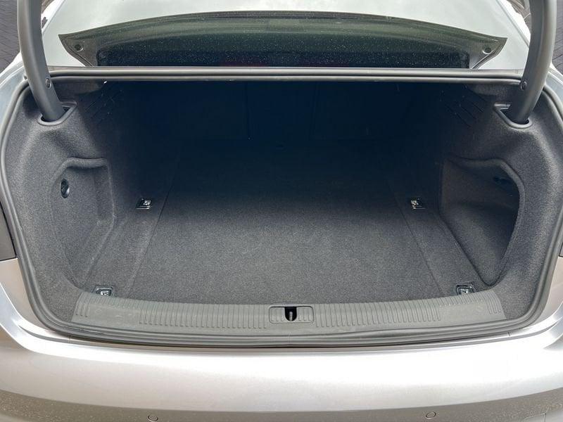 Audi A4 35 TDI/163 CV S tronic Business Advanced