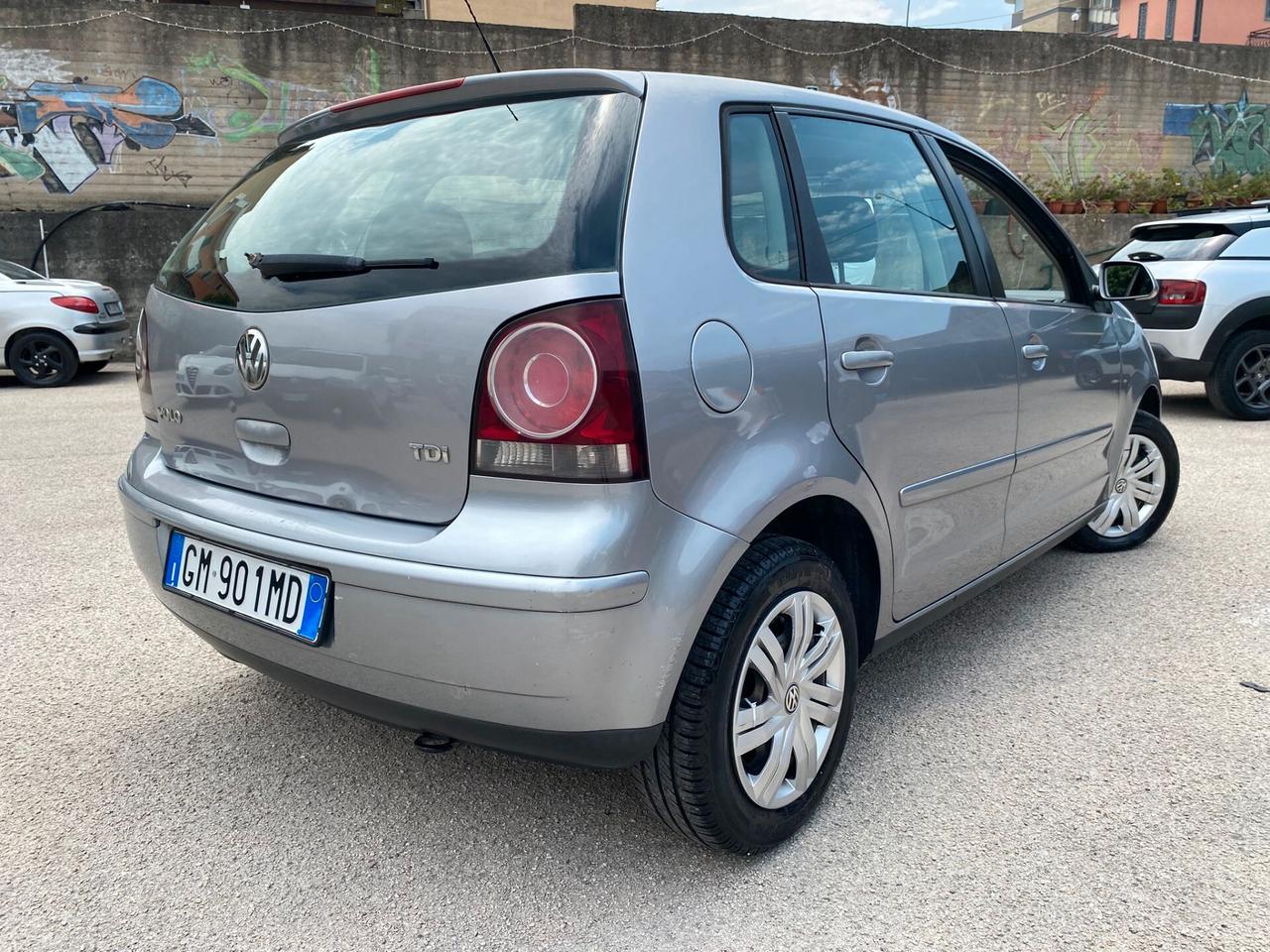 VW Polo 1.4 tdi 69cv economica full restyling 2008