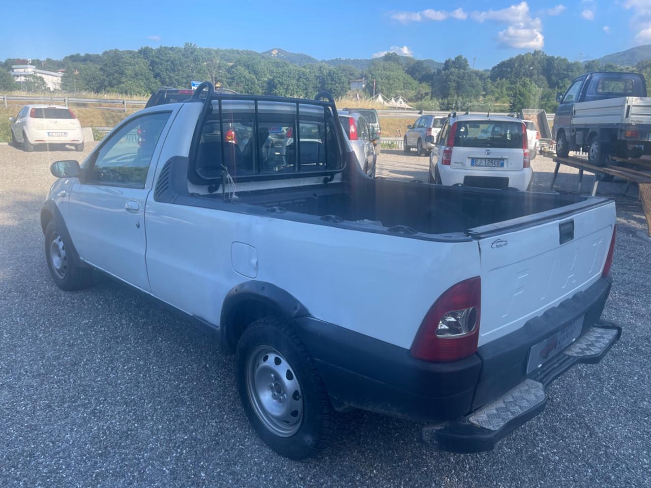 Fiat strada