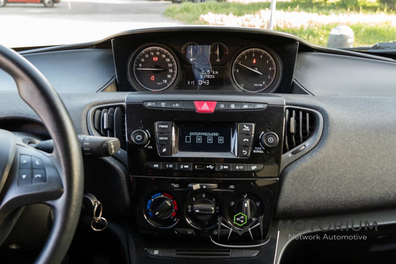 Lancia Ypsilon 1.2 Elefantino Blu s&s 69cv 2019 - 51.000KM