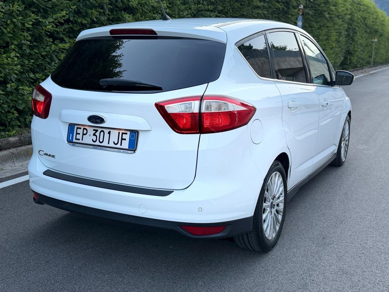 Ford C-Max 1.6 TDCi 115CV Titanium ok neopatentati
