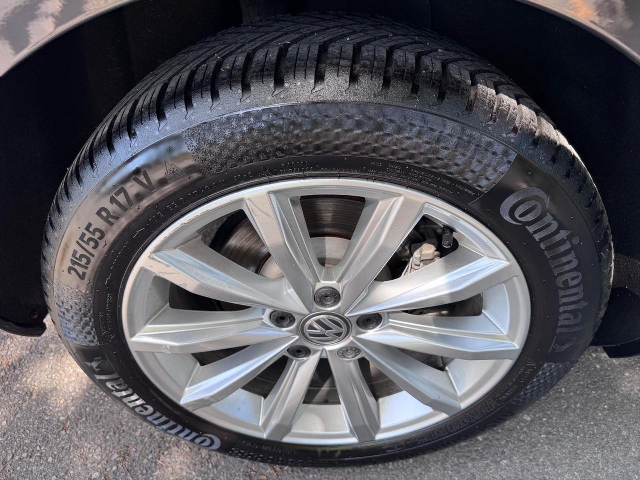 VW Passat Variant 2.0 TDI neopaten garanzia 12 mesi