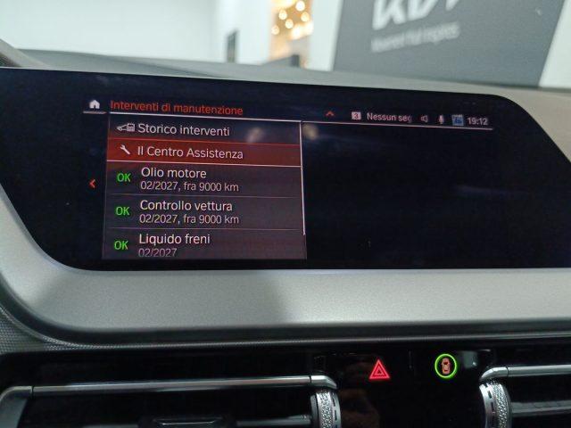 BMW 118 i 5p. Business Advantage