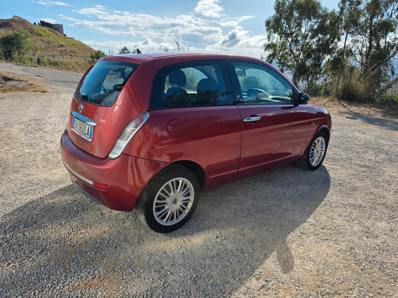 Lancia Ypsilon 1.2 Argento
