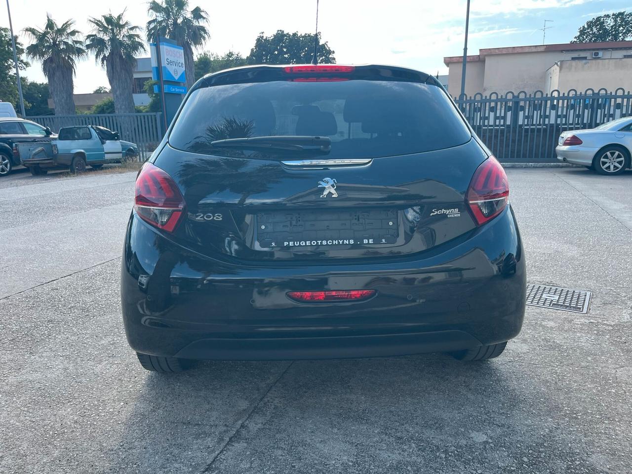 Peugeot 208 PureTech 68 5 porte signature NEO/unico propr/full led/lega/navi/TAGLAINDI