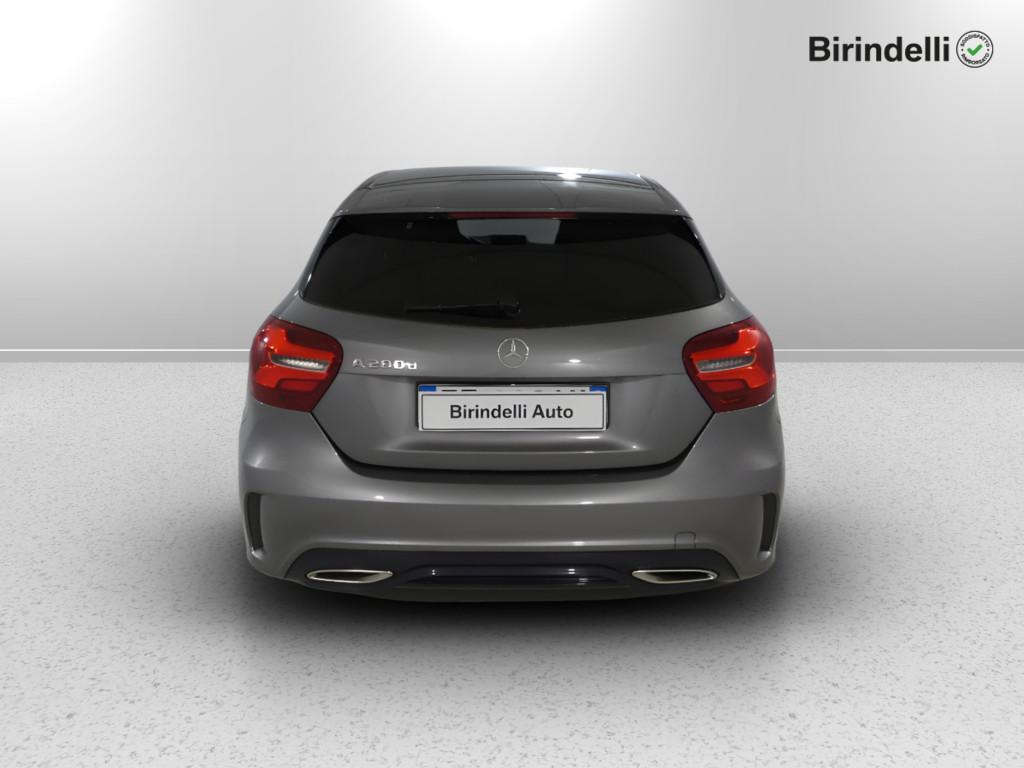 Mercedes-Benz Classe A (W176) - A 200 d Automatic Premium