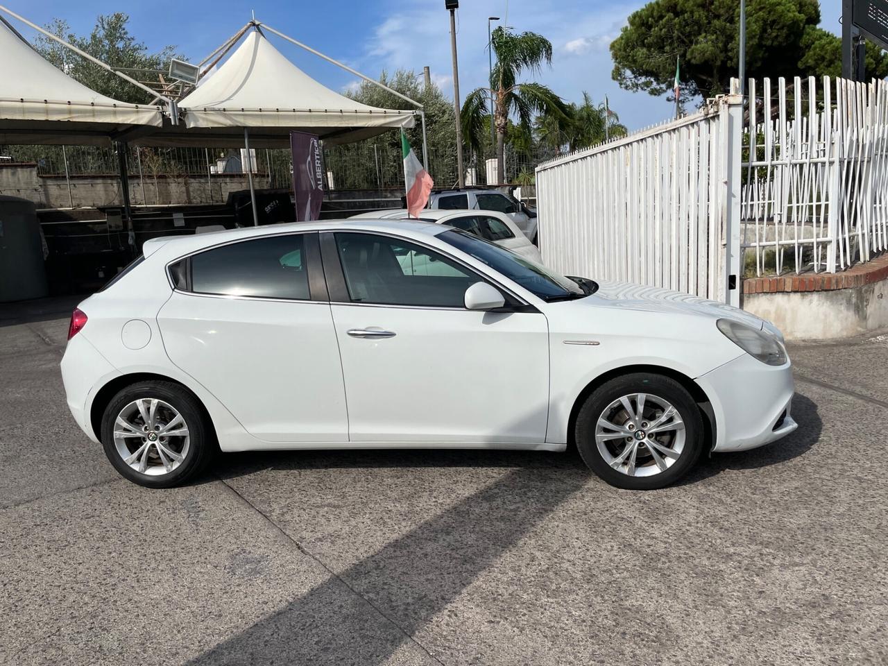 Alfa Romeo Giulietta 1.6 JTDm-2 105 CV Distinctive