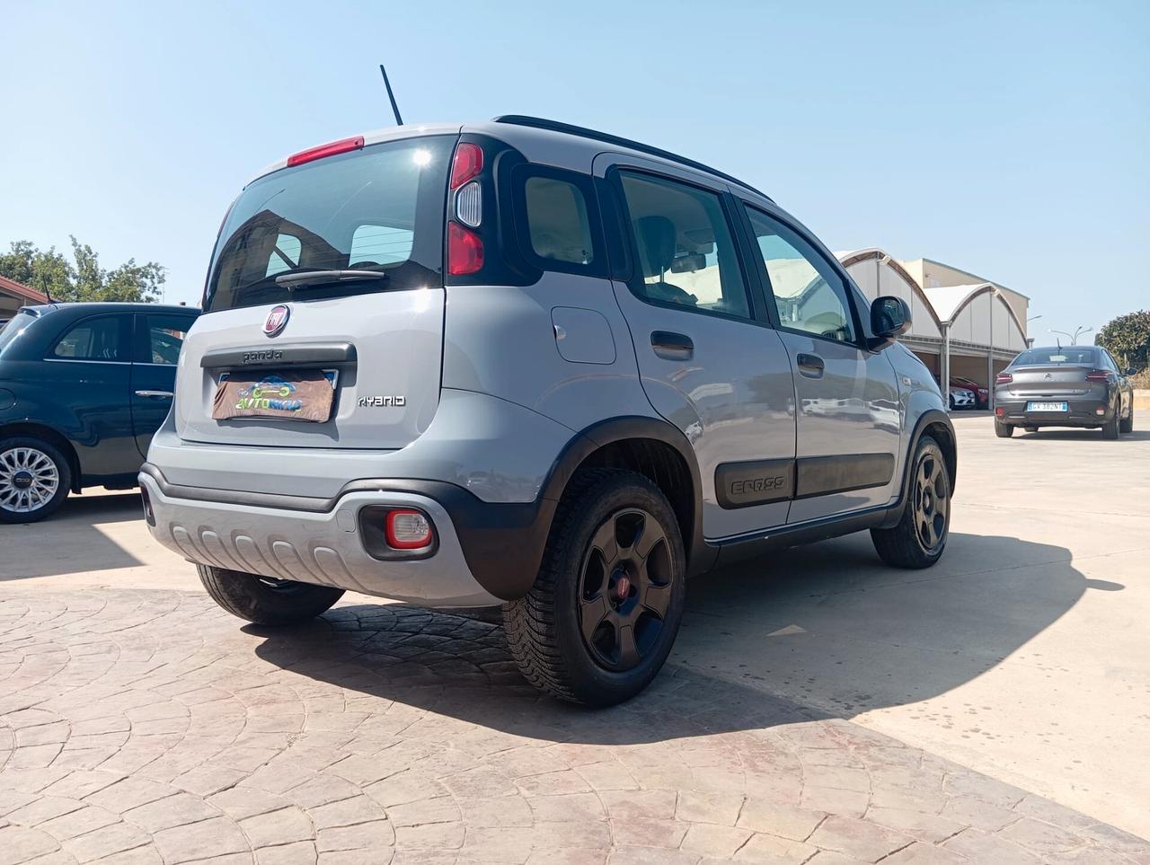 Fiat Panda 1.0 FireFly S&S Hybrid City Cross