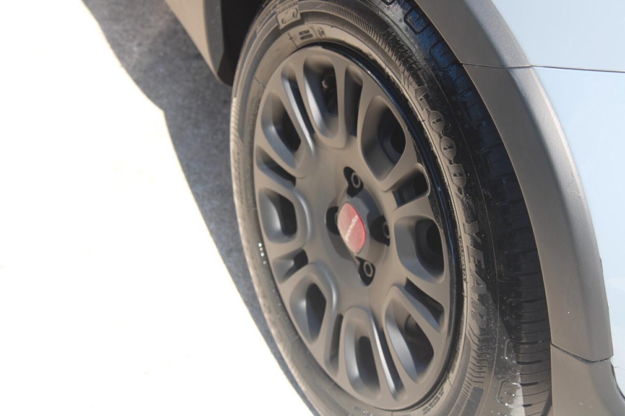 Fiat Panda 1.0 FireFly S&S Hybrid City Cross