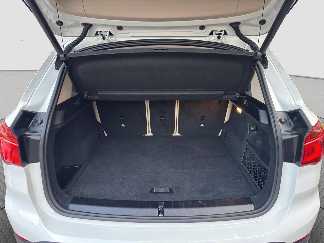 Bmw X1 x-drive18d Advantage automatica 2016