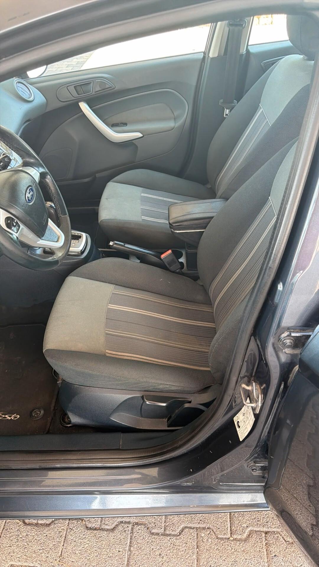 Ford Fiesta 1.2 82 CV 5 porte Titanium
