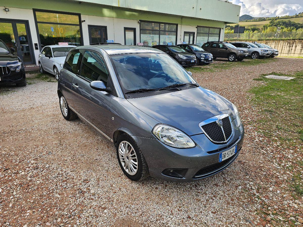 LANCIA YPSILON 1.2 BENZINA OK NEOPATENTATI 109.000KM