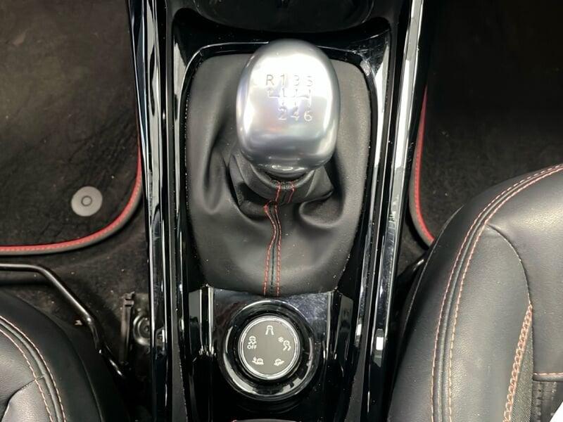 Peugeot 2008 004190 PureTech Turbo 130 S&S GT Line