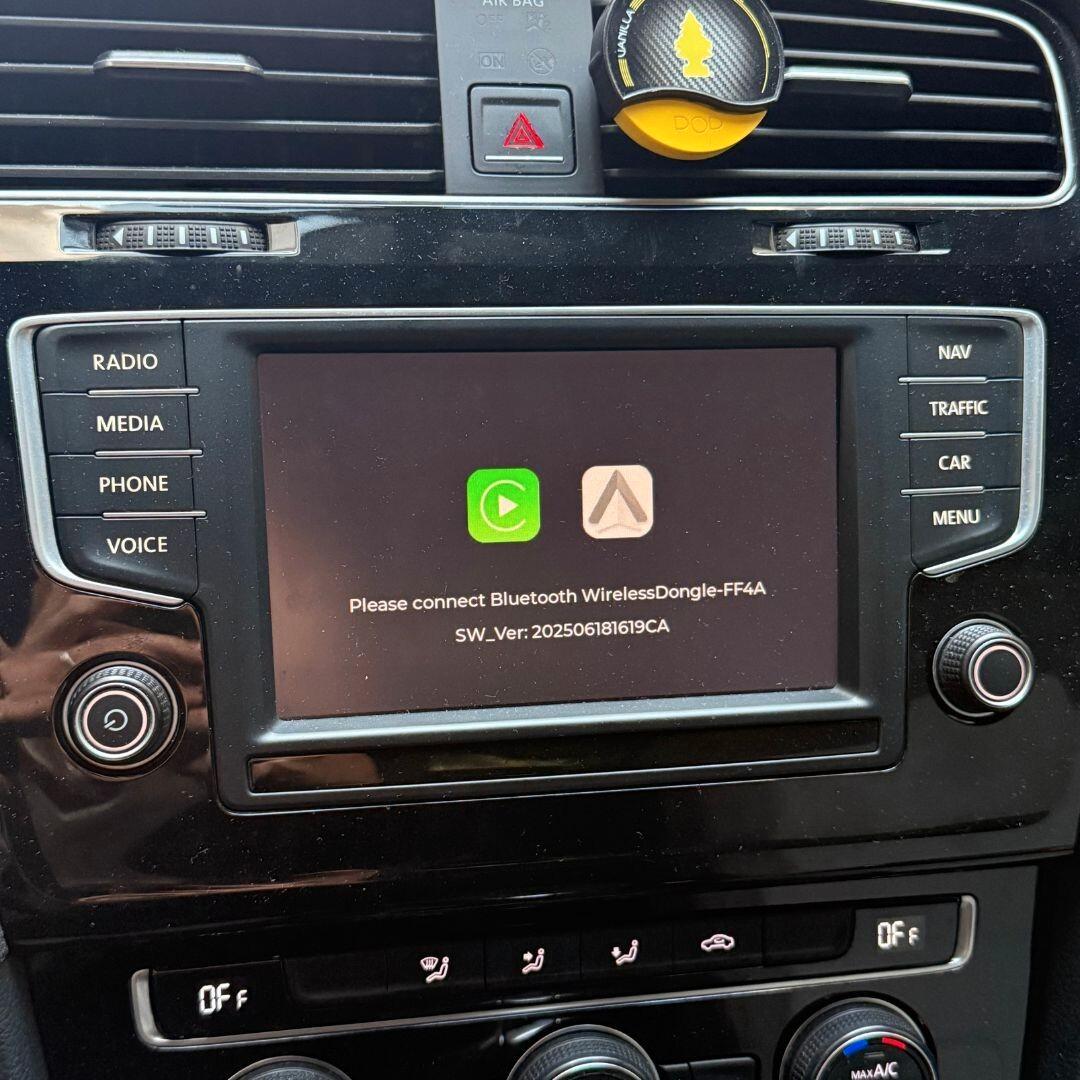 Volkswagen Golf 1.6 TDI 110cv allestimento R-Line