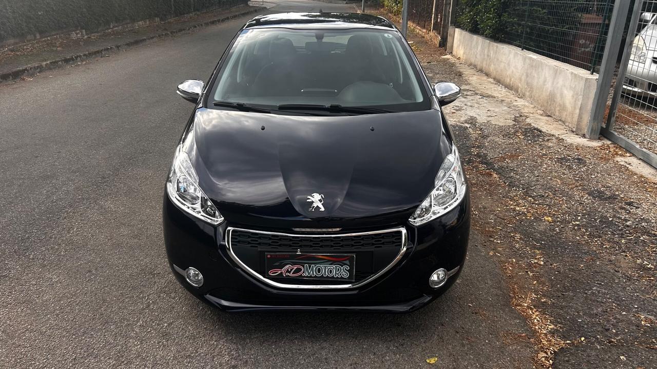 Peugeot 208 1.4 HDi 68 CV 5 porte Allure