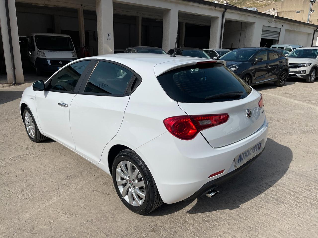 Alfa Romeo Giulietta 1.6 JTDm TCT 120 CV