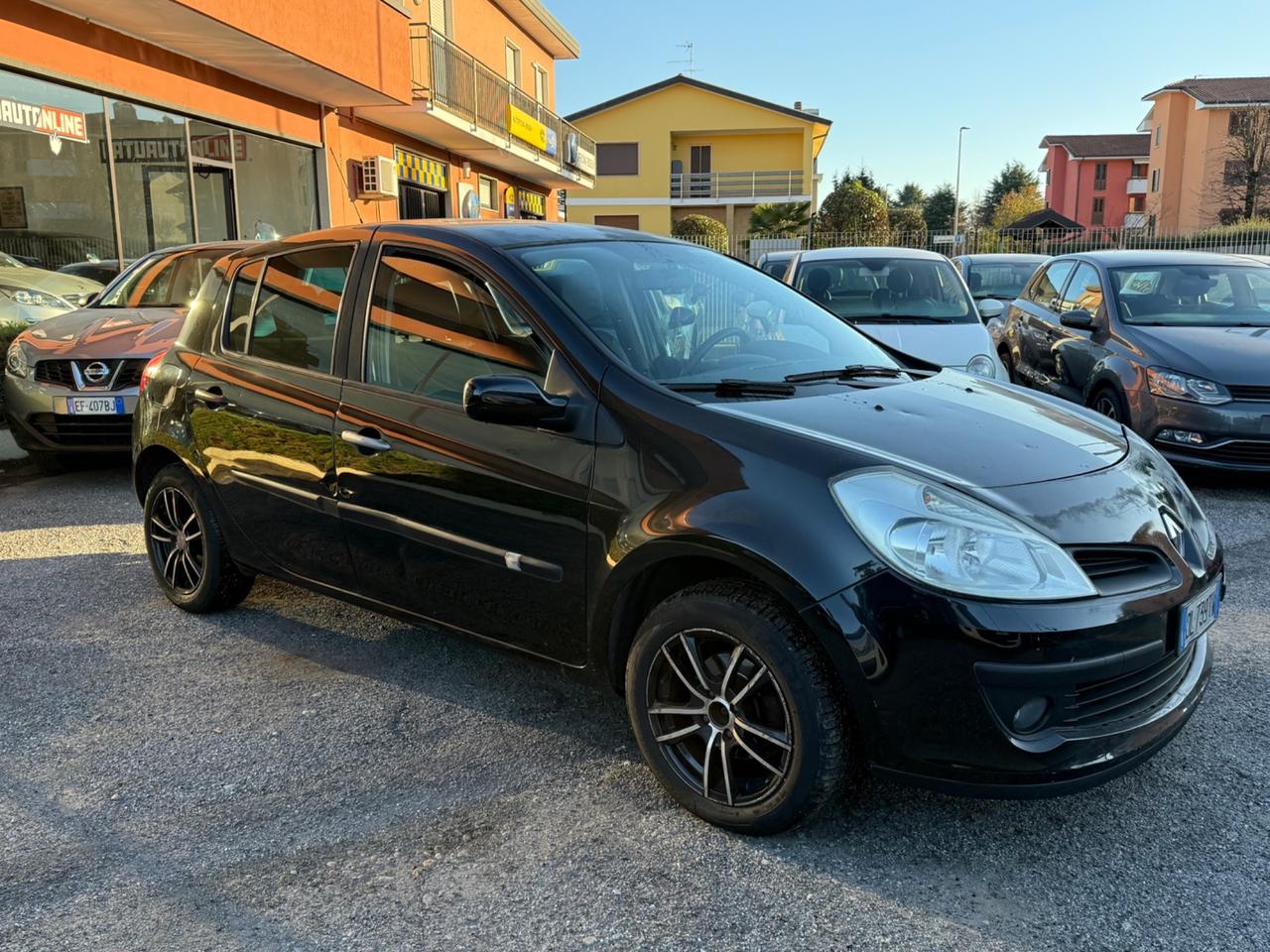 Renault Clio 1.2 16V 5 porte Le Iene