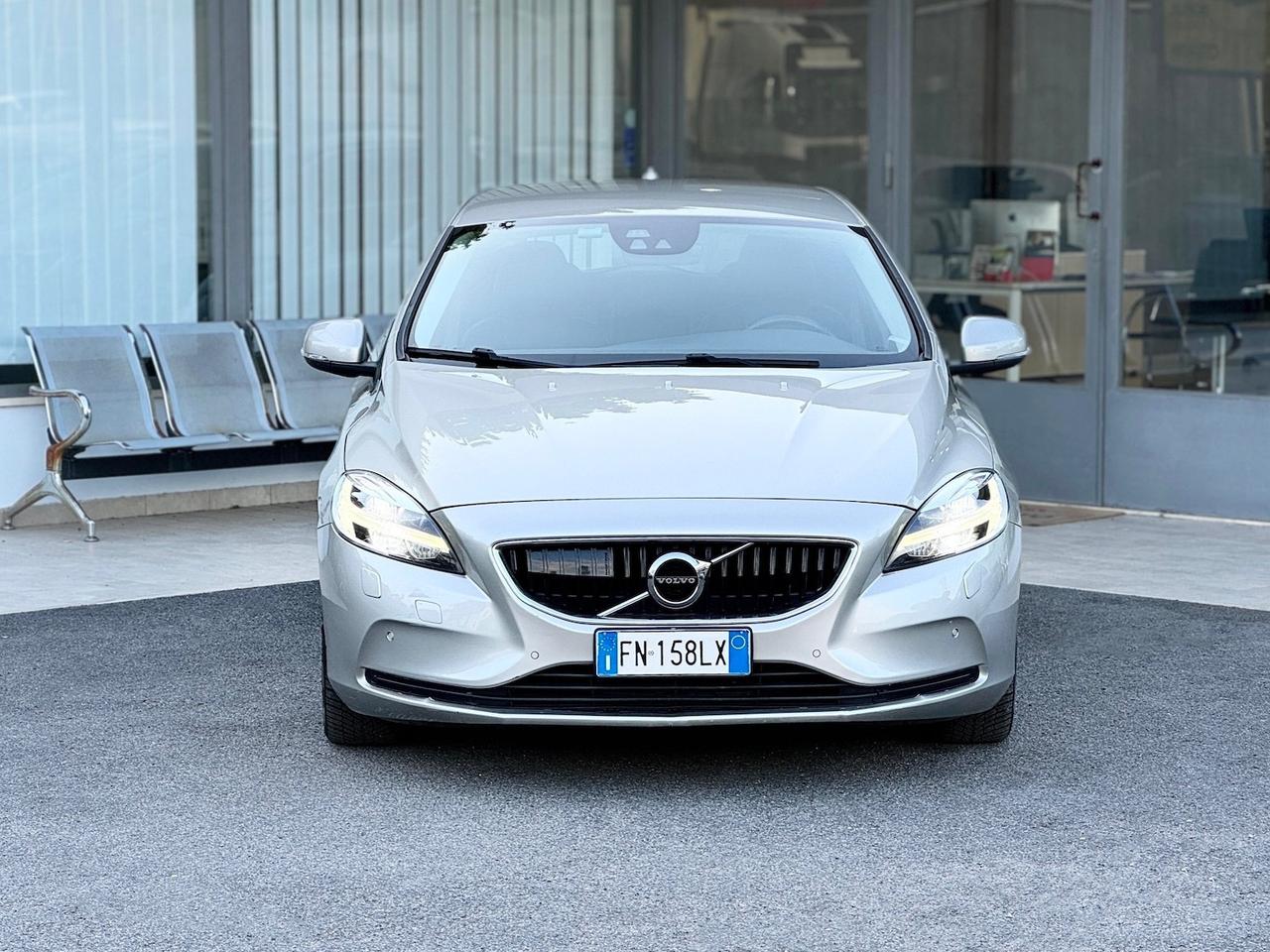 Volvo V40 2.0 Diesel D2 Geartronic E6 - 2018