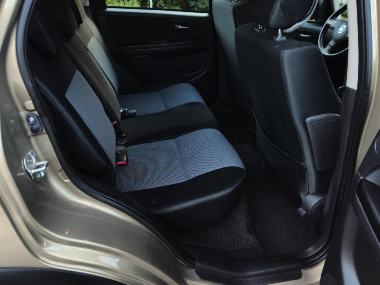 Fiat Sedici 1.9 MJT 4x4 Emotion