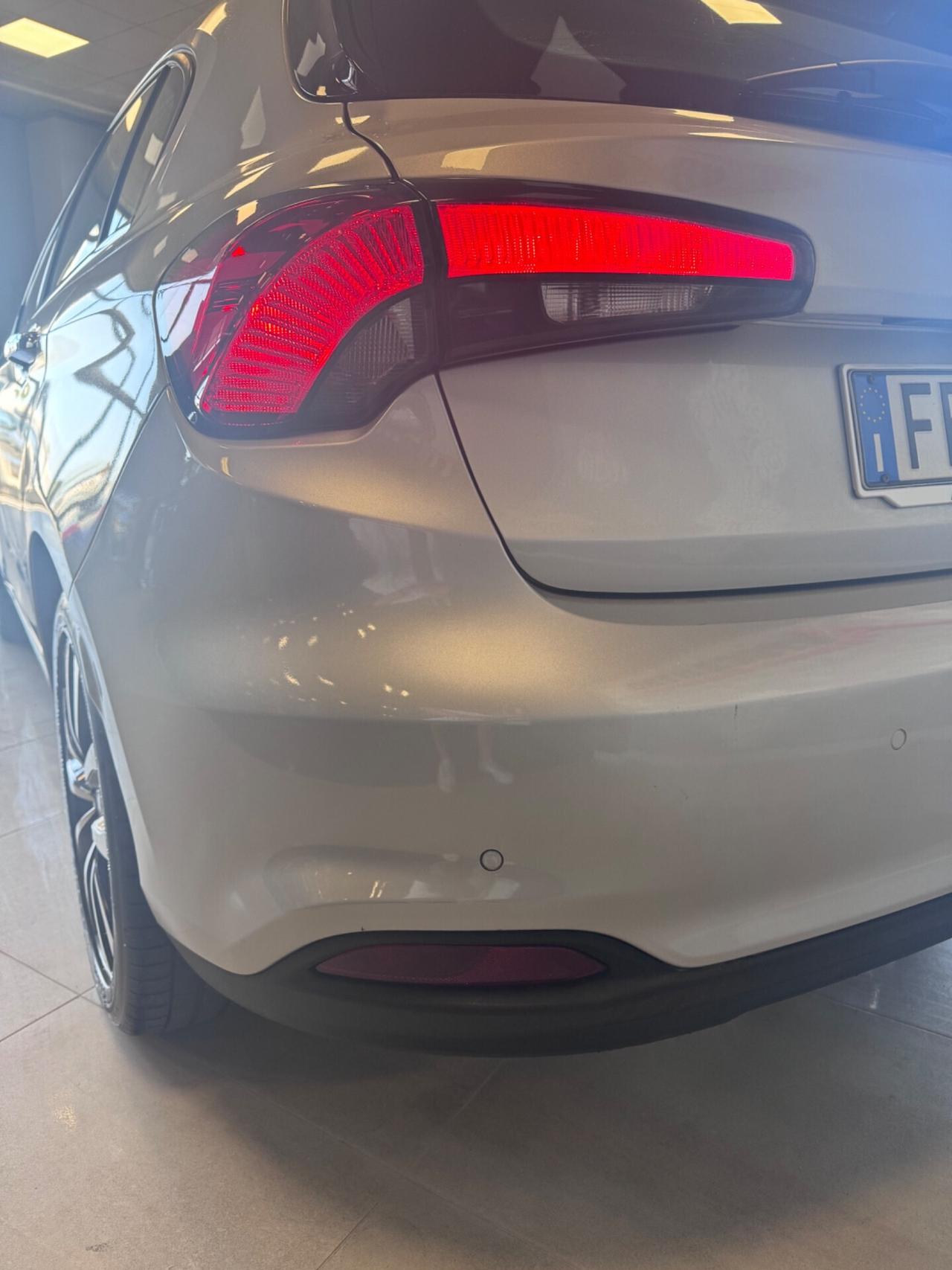 FIAT TIPO AUTOMATICA 1.6 MJET 120CV LOUNGE
