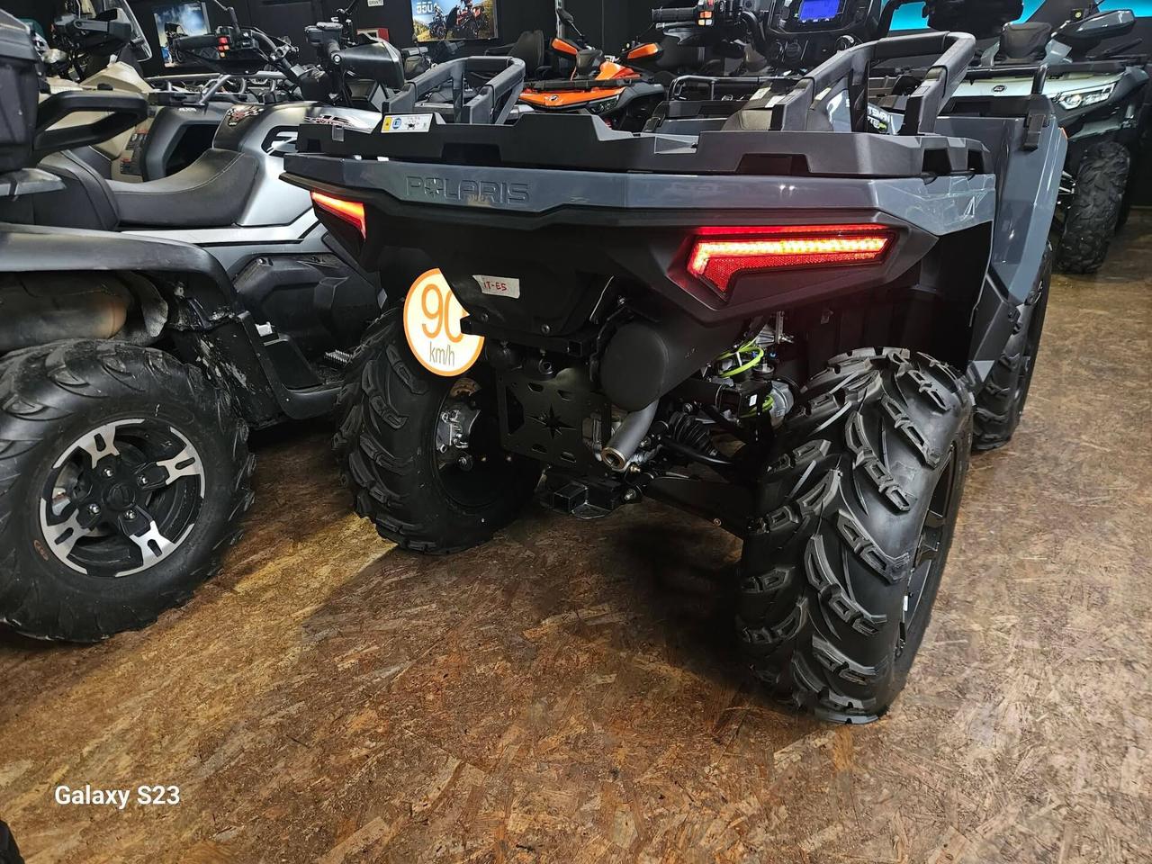 Polaris Sportsman 570 DELUXE