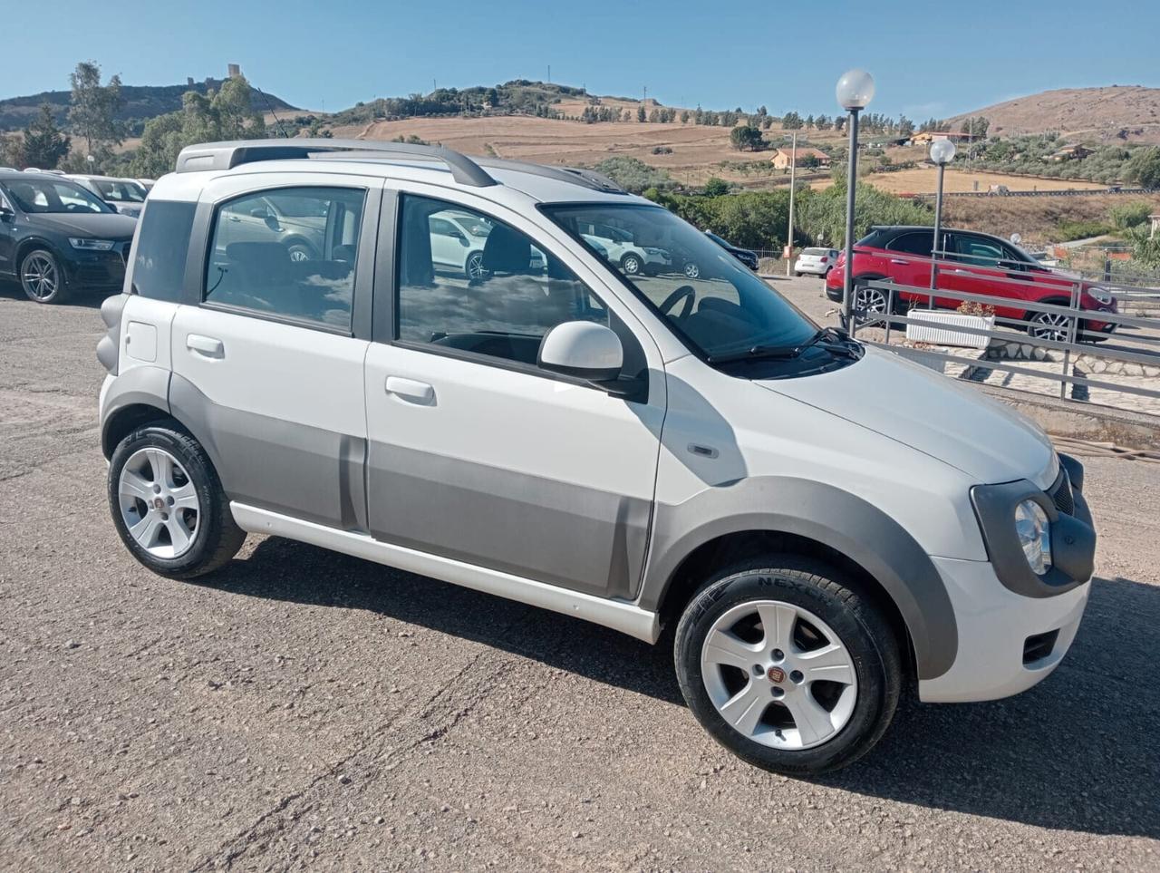 Fiat Panda 1.3 MJT 16V DPF 4x4 Cross