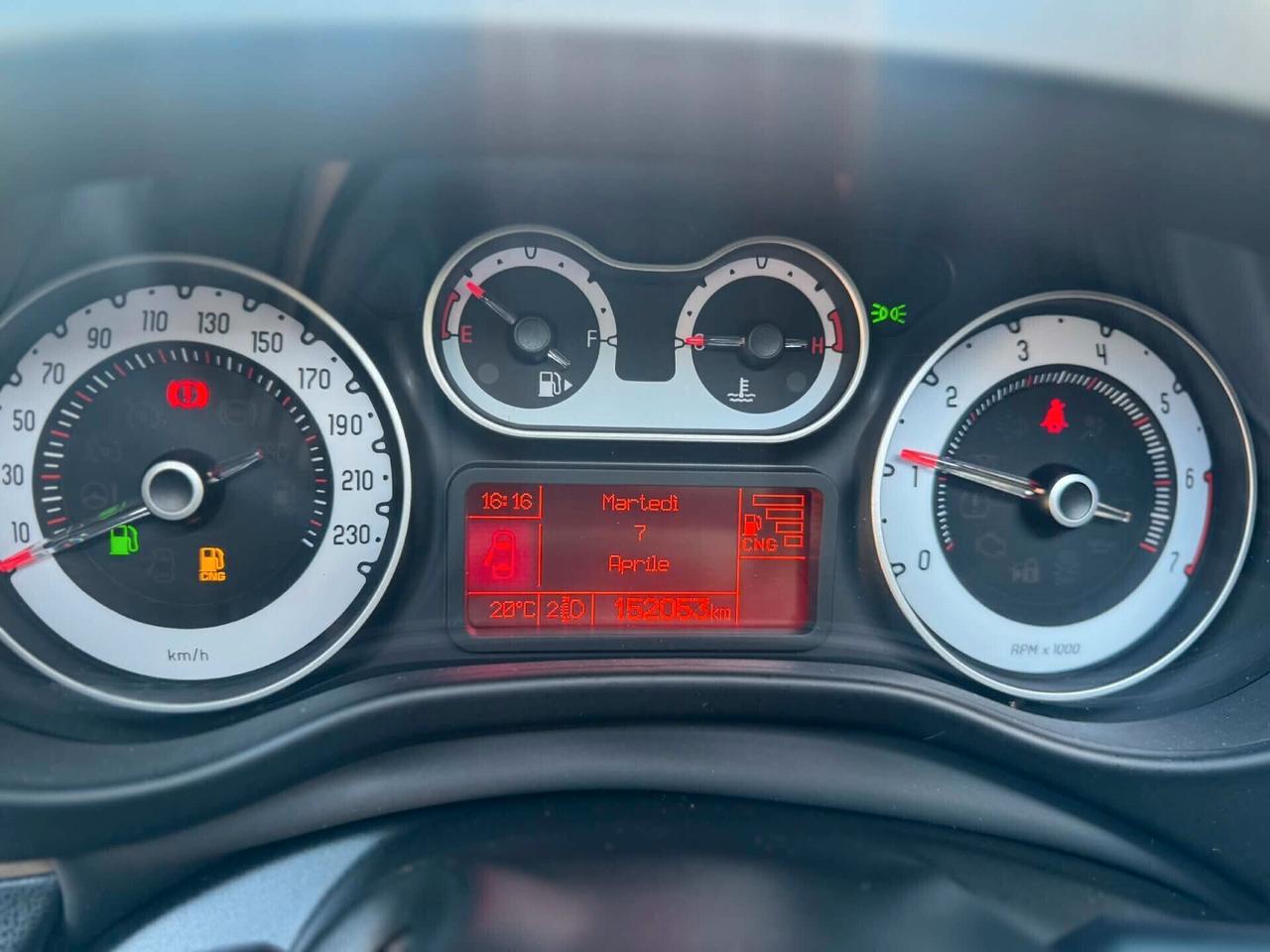 Fiat 500L Anno 2014 0.9 Benz/Metano Euro 5 59 KW