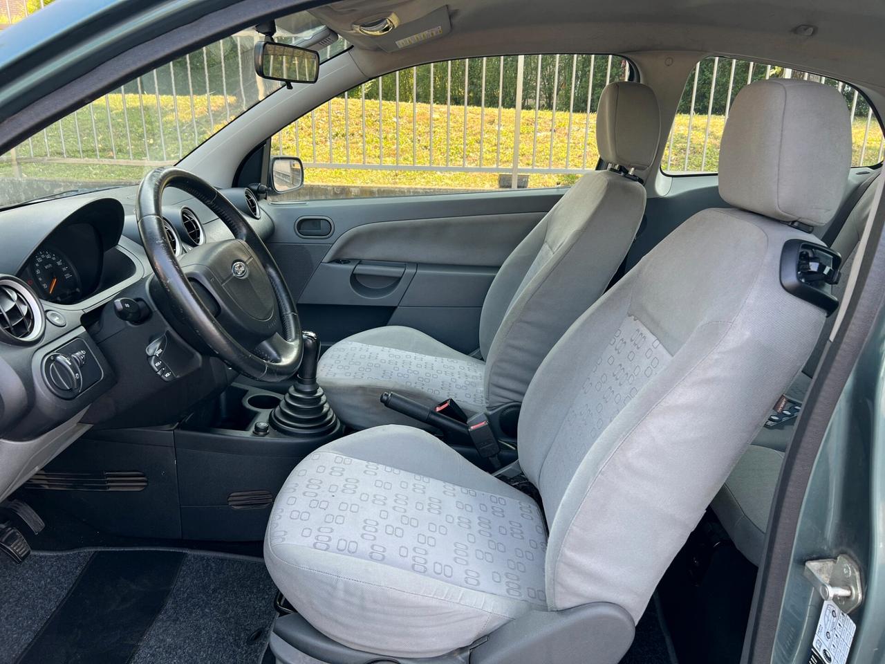 Ford Fiesta 1.4 16V 3p. Zetec Euro 4 adatta a neopatentati