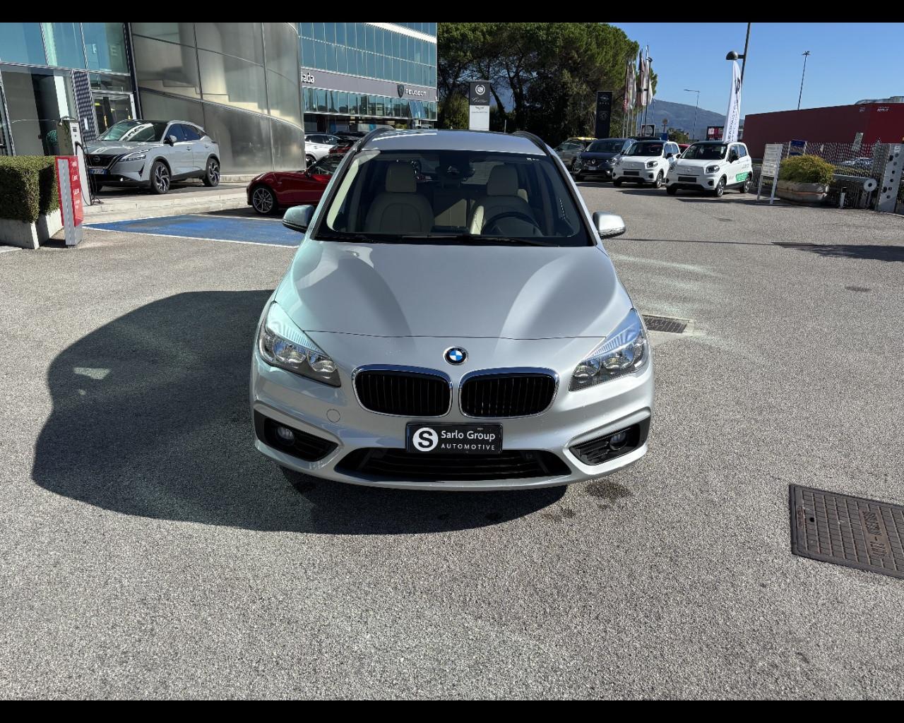 BMW Serie 2 A.T. (F45) - 220d xDrive Active Tourer Advantage au