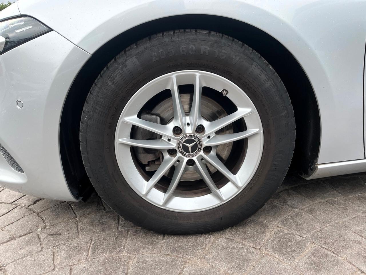 Mercedes-benz A 180 d Automatic Business Extra