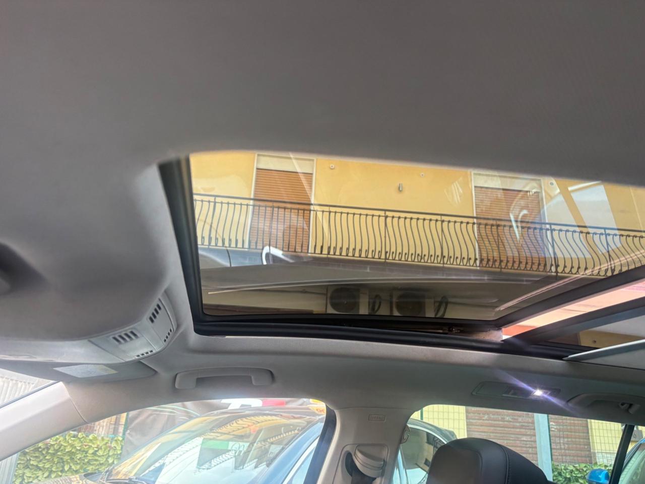 Volkswagen Tiguan 2.0 BiTDI SCR DSG 4MOTION R-Line BMT