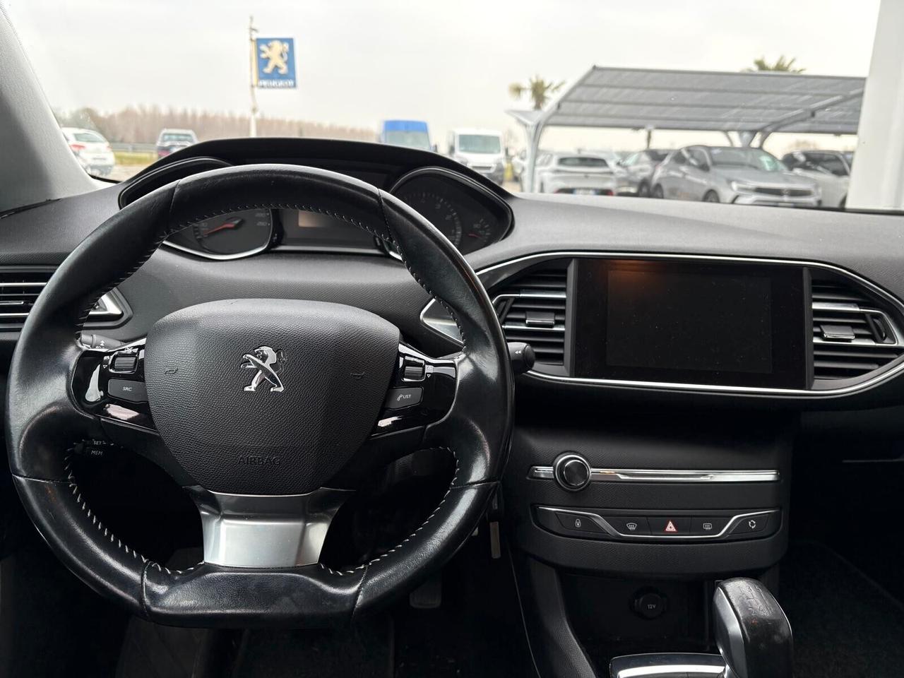 Peugeot 308 ACTIVE PureTech Turbo 110 5 p. UNICO PR.