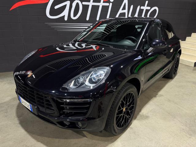 PORSCHE Macan 3.0 V6 CARVERTICAL DISPONIBILE TOTAL BLACK