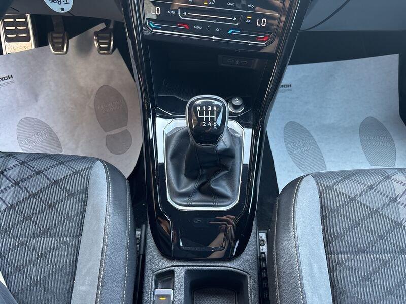 Volkswagen T-Roc 1.0 TSI R-Line