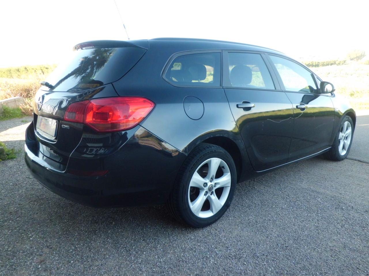 Opel Astra 1.7 CDTI 110CV Sports Tourer Elective