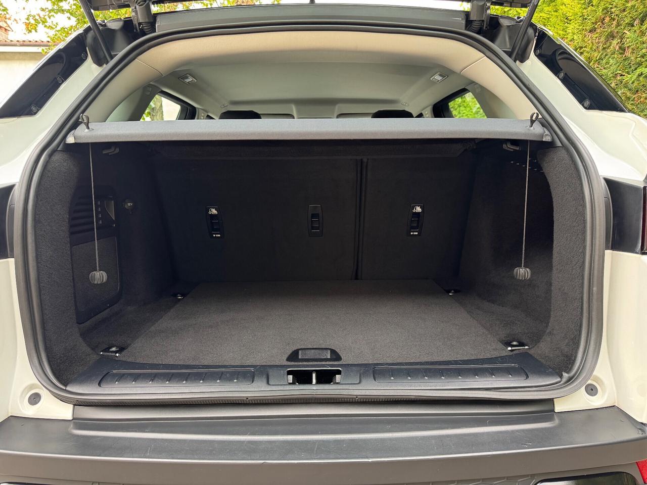 Land Rover Range Evoque 2.0 eD4 5p. SE Black Desing Pack