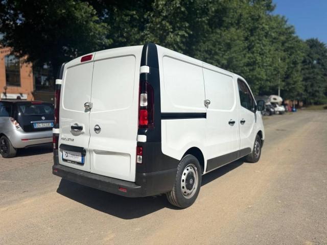 Nissan Primastar II Van 27 PREZZO + IVA