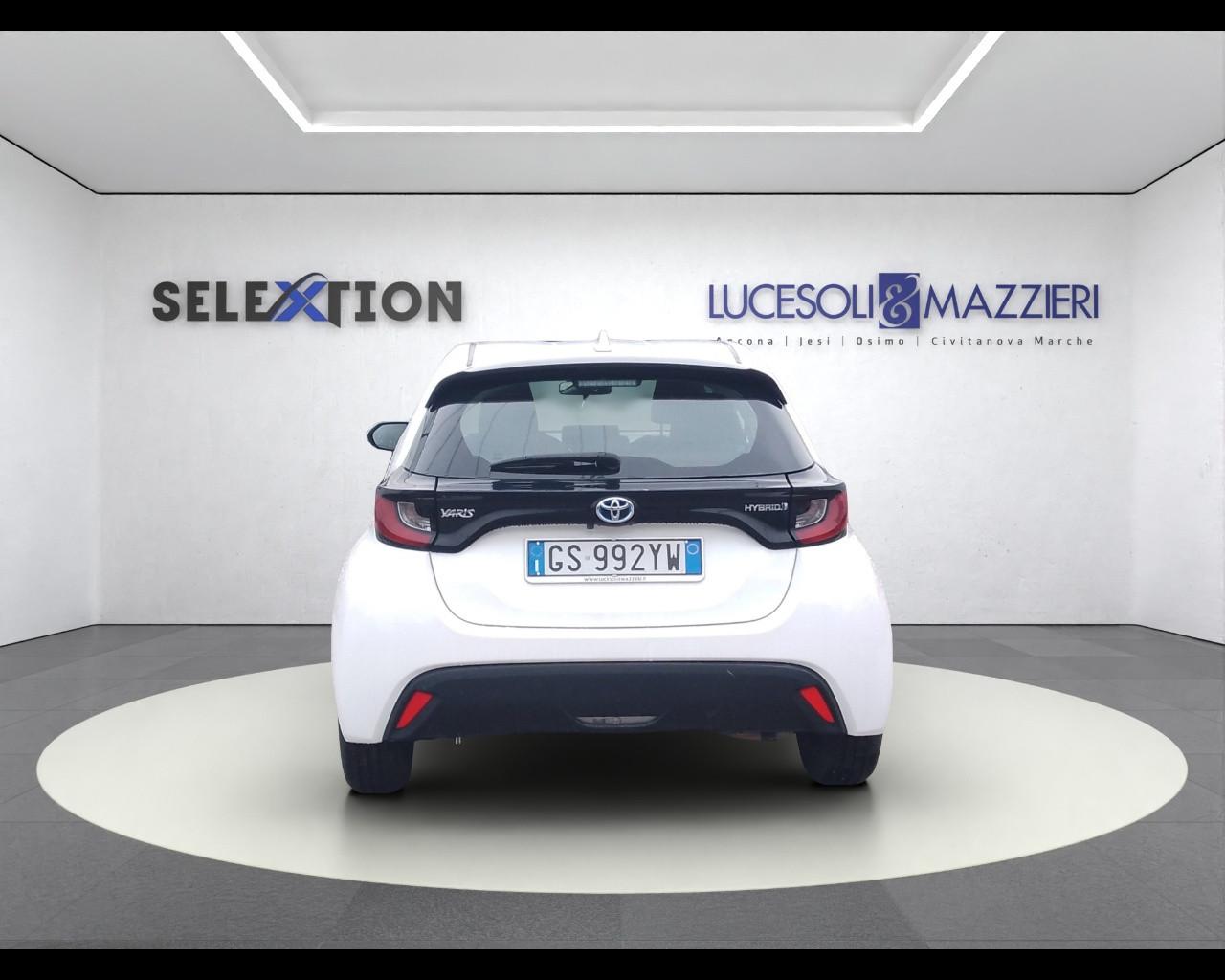 TOYOTA Yaris 4ª serie - Yaris 1.5 Hybrid 5 porte Business