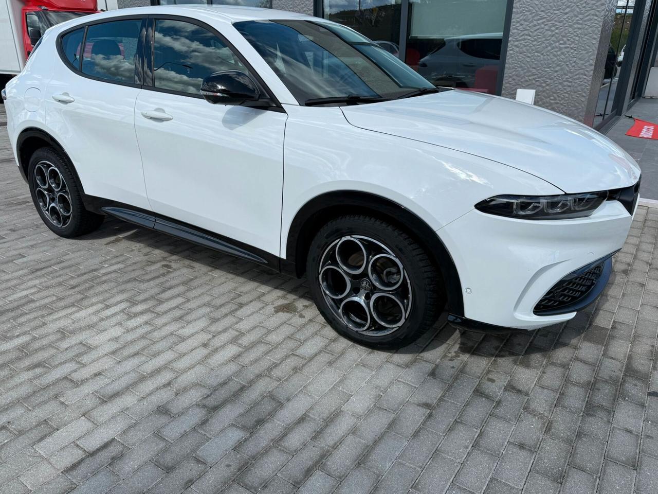 Alfa Romeo Tonale 1.6 diesel 130 CV TCT6 Tributo Italiano